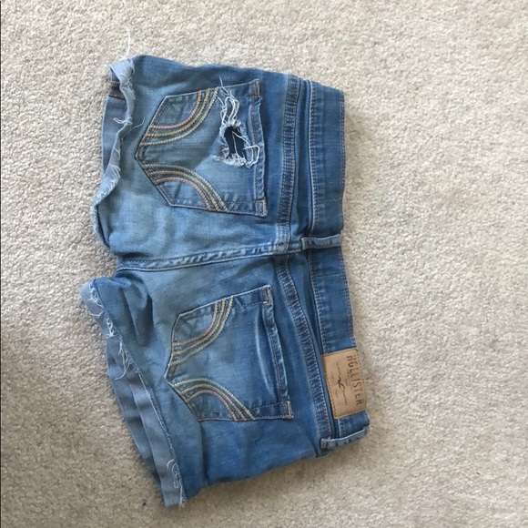 Hollister shorts - Picture 2 of 2